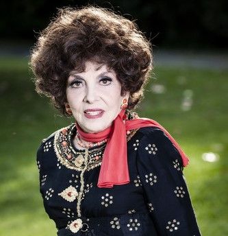 Lovers Festival, la Lollobrigida rassicura: "Sto bene, nessun malore" Lovers Festival, la Lollobrigida rassicura: "Sto bene, nessun malore"