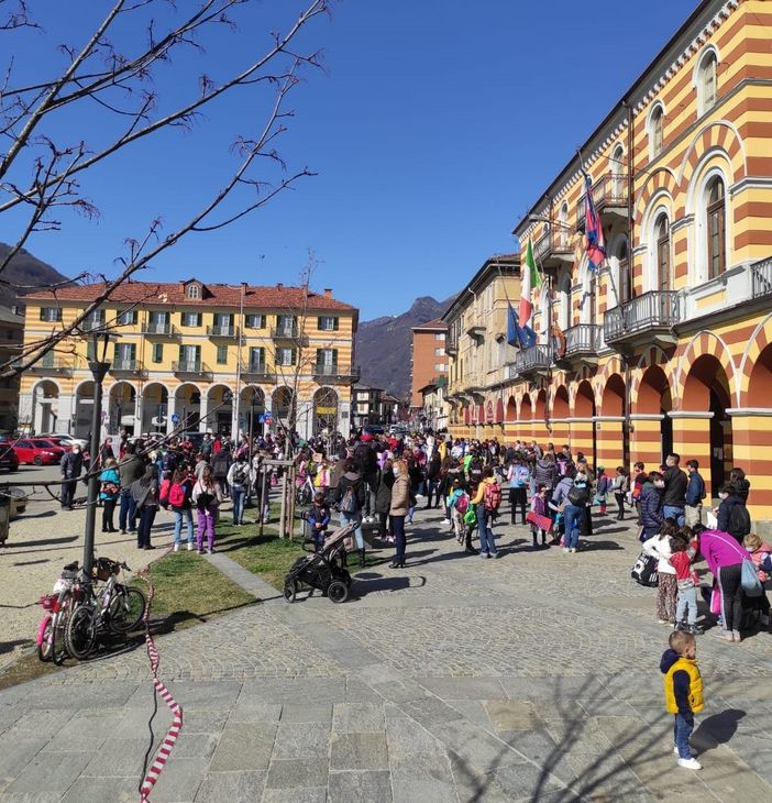Sit in contro la dad a Luserna San Giovanni