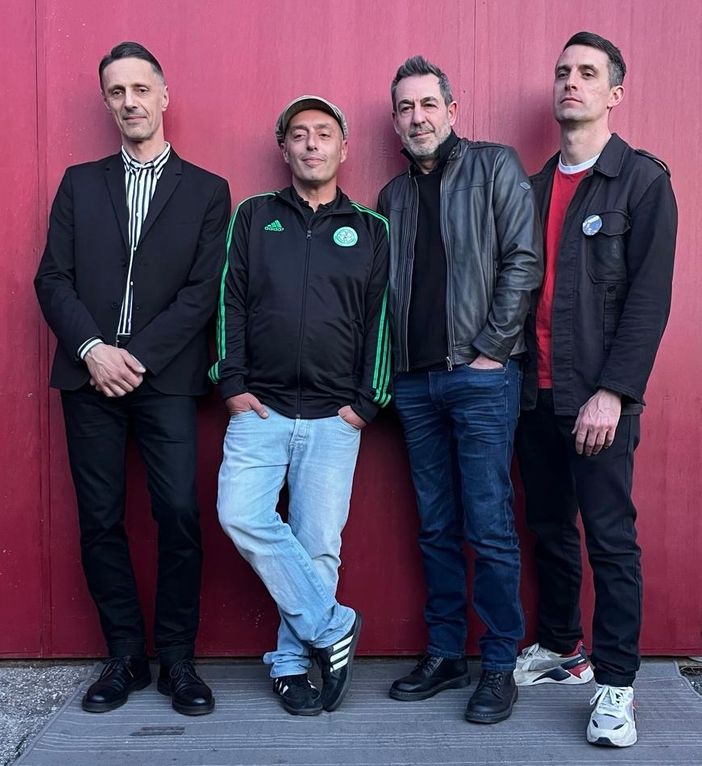 Trent'anni di “Jack Frusciante è uscito dal gruppo”: lo spettacolo musicale con Enrico Brizzi al Magazzino sul Po Trent'anni di “Jack Frusciante è uscito dal gruppo”: lo spettacolo musicale con Enrico Brizzi al Magazzino sul Po