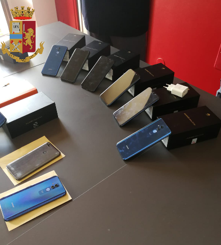 Ivrea, ritrovati e restituiti i telefoni rubati all’ASL TO4 pochi giorni prima della pandemia