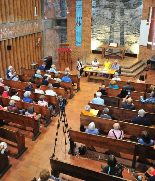 L’inaugurazione (foto di Massimo Bosco)