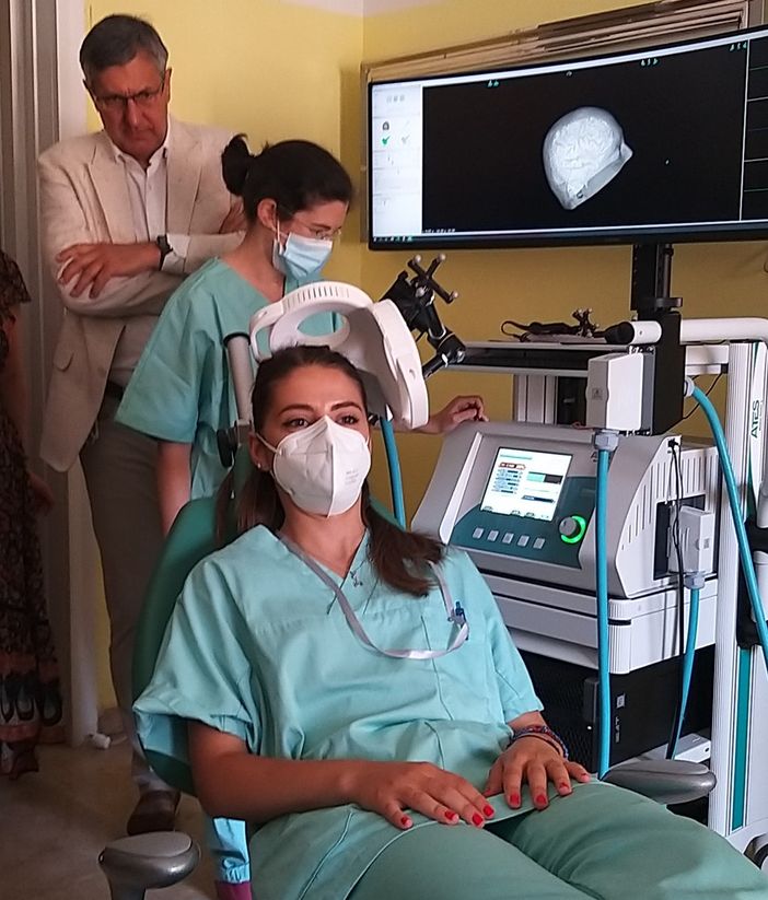 apparecchio per neurostimolazione