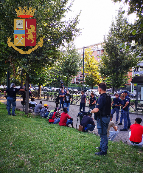 Operazione antidroga ieri sera al Parco del Valentino: 5 le persone arrestate