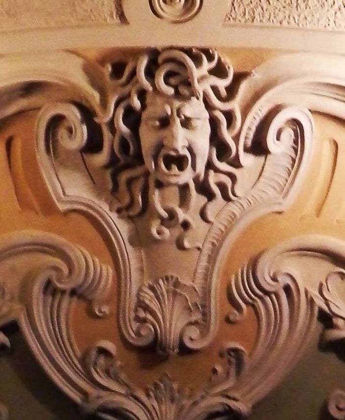 Un tour umoristico di Torino per giovani videomaker e fotoreporter in erba