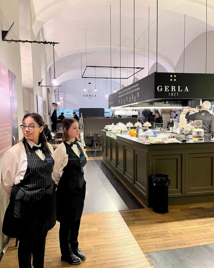 inaugurazione del locale