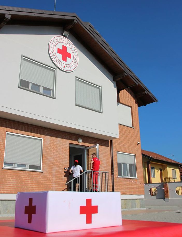 A Vigone farmaci e alimentari li porta a casa la Croce rossa