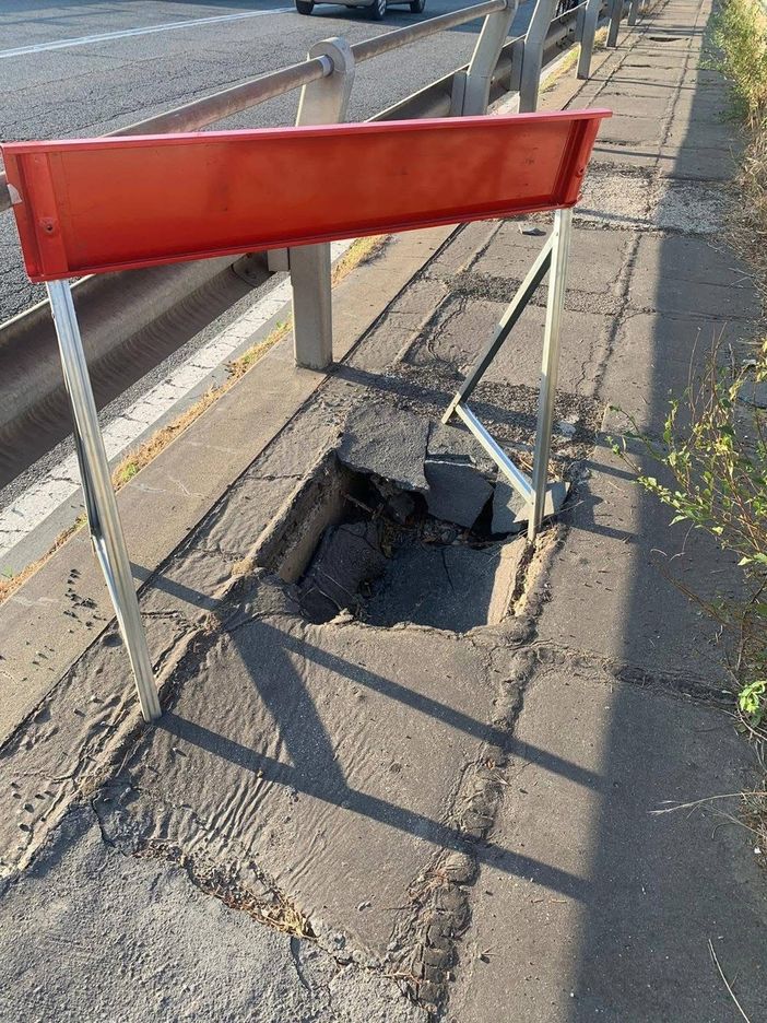 Disagi e problemi sul cavalcaferrovia di Falchera