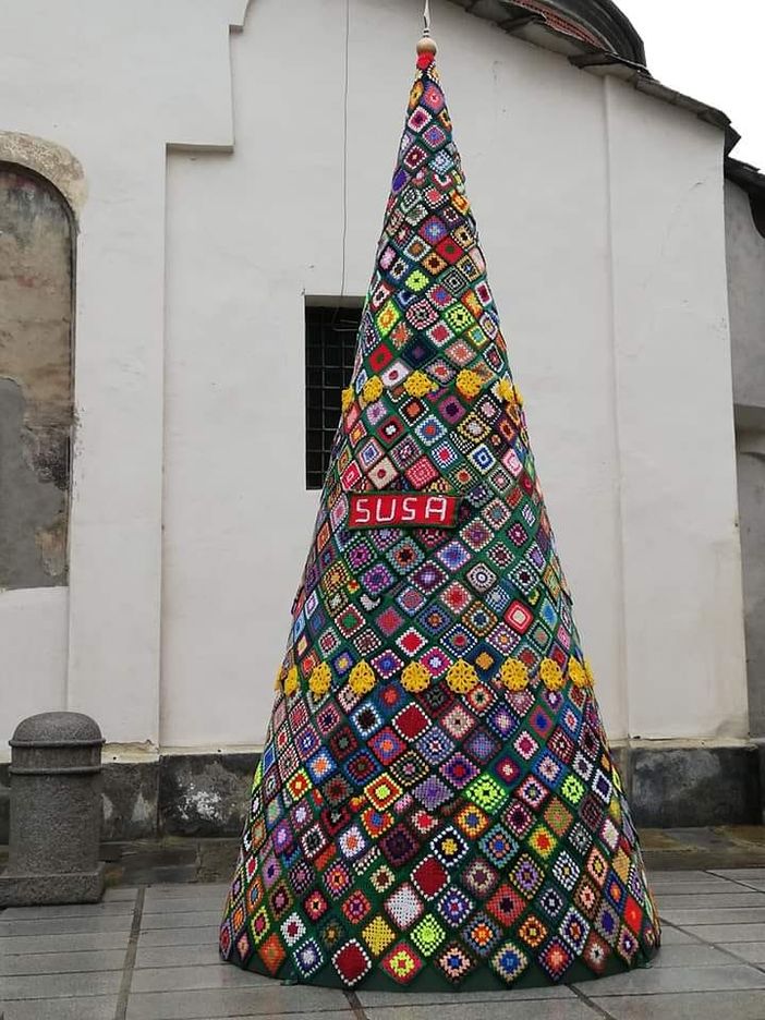 L'Albero ad Uncinetto sarà ospitato anche in Piemonte