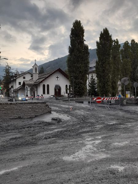 Bardonecchia il giorno dopo lo tsunami di fango Bardonecchia il giorno dopo lo tsunami di fango