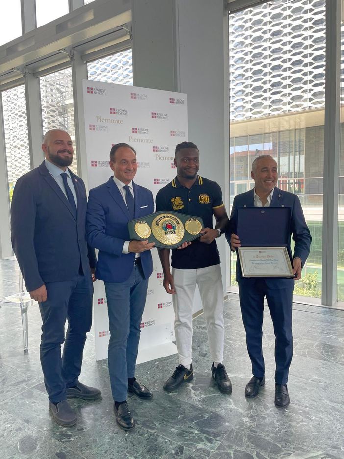 Etinosa Oliha premiato in Regione