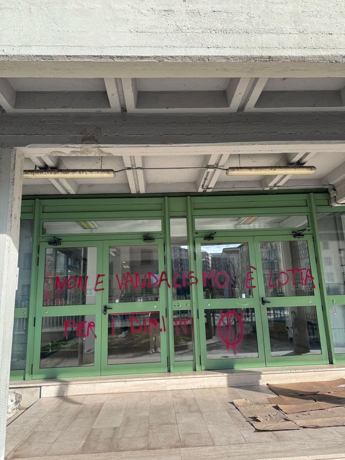 Il raid vandalico al Majorana