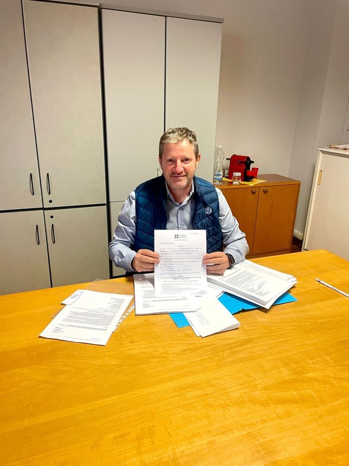 Pronto soccorso di Cuorgnè, stamattina consegnate in Regione oltre 3.200 firme per l’immediata riapertura Pronto soccorso di Cuorgnè, stamattina consegnate in Regione oltre 3.200 firme per l’immediata riapertura