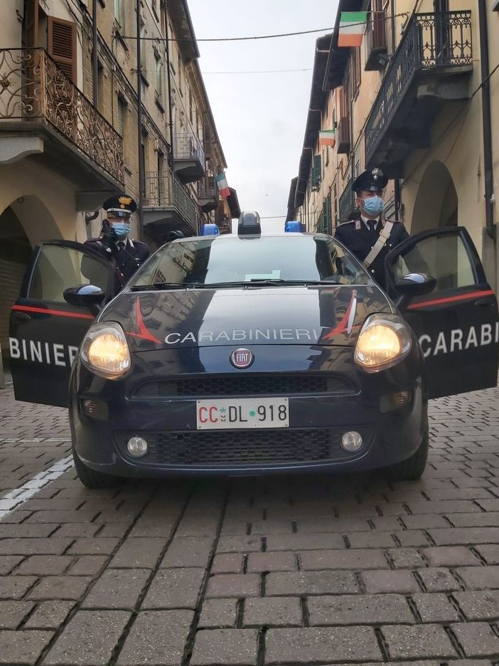 auto dei carabinieri