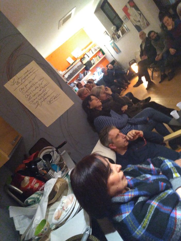 La dimora dell'ex custode del Borgo Medievale occupata dagli artisti per protesta La dimora dell'ex custode del Borgo Medievale occupata dagli artisti per protesta