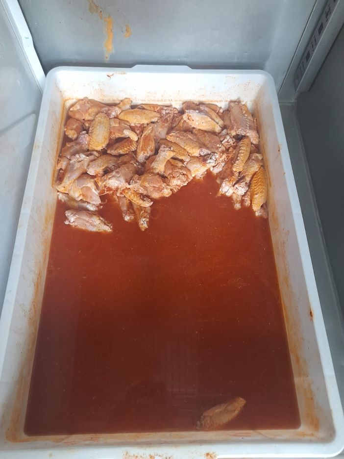 cibo mal conservato cibo mal conservato