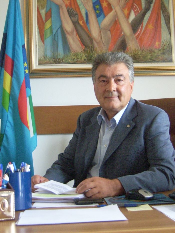 Domani Uil apre la due giorni di congresso. Cortese: "Finito l'apprenditstato per Appendino" Domani Uil apre la due giorni di congresso. Cortese: "Finito l'apprenditstato per Appendino"