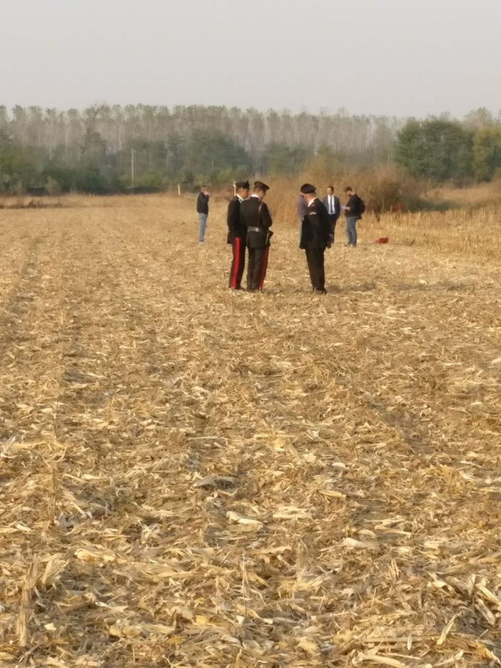 Due pastori rumeni brutalmente uccisi in un campo di grano in frazione Castelrosso di Chivasso Due pastori rumeni brutalmente uccisi in un campo di grano in frazione Castelrosso di Chivasso