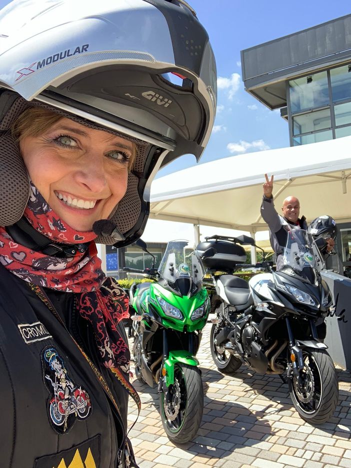 Casteldelfino Raid Experience with Cromilla sigla un’eccezionale collaborazione con Luciano Moto di Casalgrasso (CN) Casteldelfino Raid Experience with Cromilla sigla un’eccezionale collaborazione con Luciano Moto di Casalgrasso (CN)