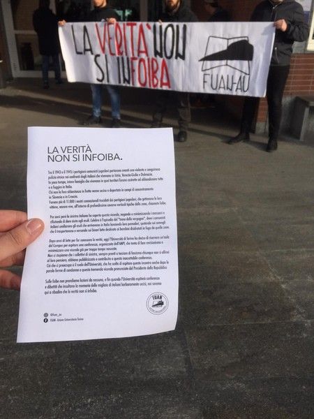 Fumetto sulle foibe ed esclusione delle borse di studio, PD: "La giunta regionale strizza l'occhio all'estrema destra" Fumetto sulle foibe ed esclusione delle borse di studio, PD: "La giunta regionale strizza l'occhio all'estrema destra"