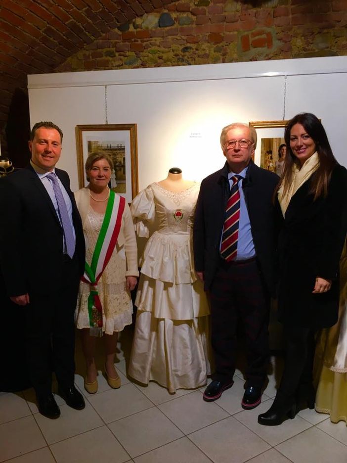 A Chivasso i costumi del Carnevale in mostra a Palazzo Einaudi A Chivasso i costumi del Carnevale in mostra a Palazzo Einaudi