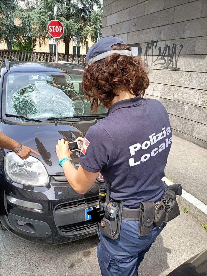 incidente polizia locale nichelino incidente polizia locale nichelino