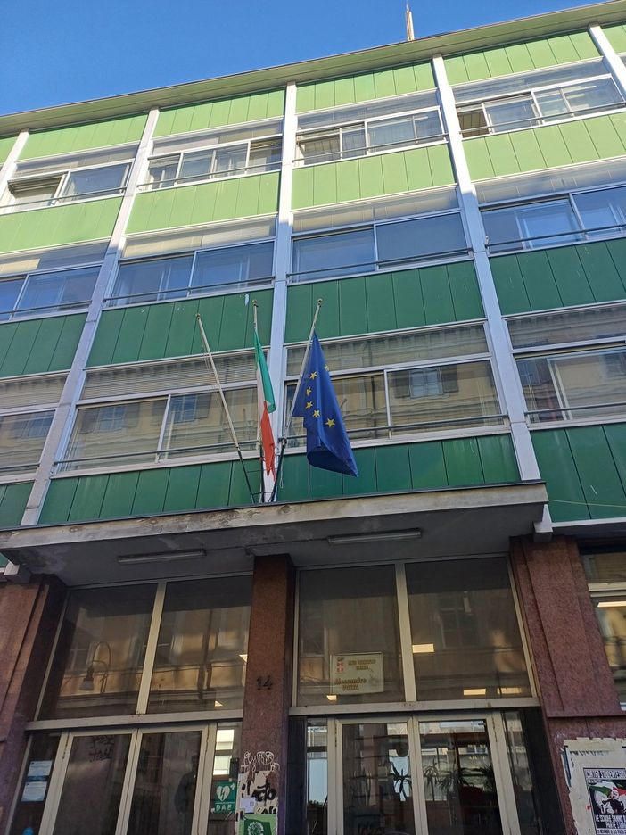 Scuola, nuovi sopralluoghi al Volta e al D'Azeglio Scuola, nuovi sopralluoghi al Volta e al D'Azeglio