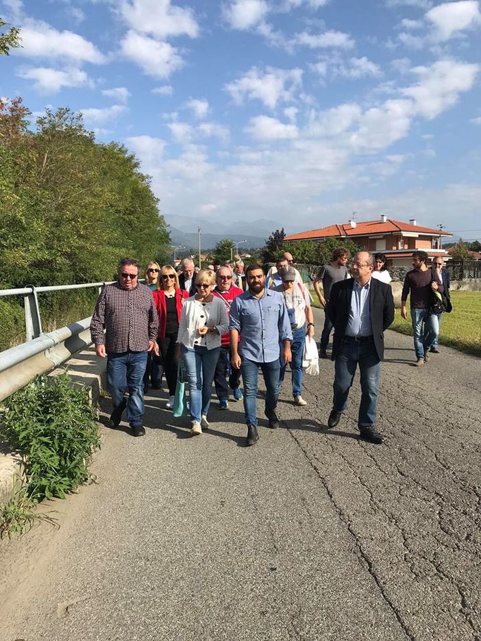 Torna al lavoro il dipendente licenziato perché malato di Parkinson, Grimaldi (SI-LeU): "Per combattere le ingiustizie, a volte, basta esserci" Torna al lavoro il dipendente licenziato perché malato di Parkinson, Grimaldi (SI-LeU): "Per combattere le ingiustizie, a volte, basta esserci"