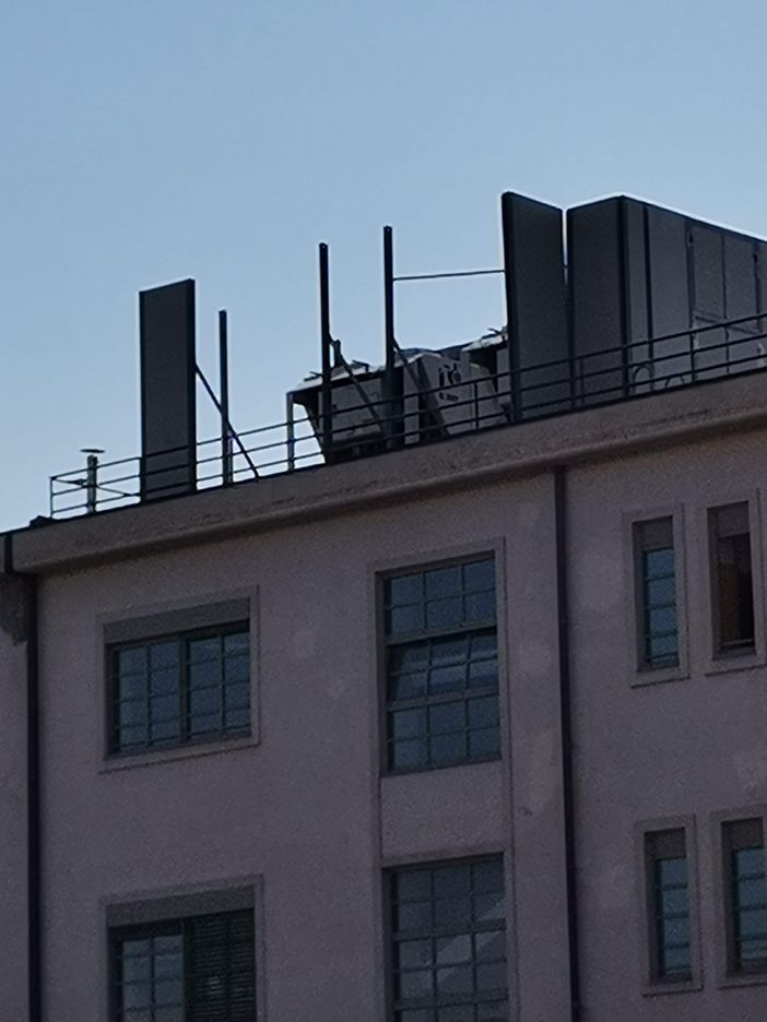 Danni alle pareti insonorizzate della sede dei vigili e dell'anagrafe in Circoscrizione 6, Petrarulo: &quot;Quando si interverrà?&quot;