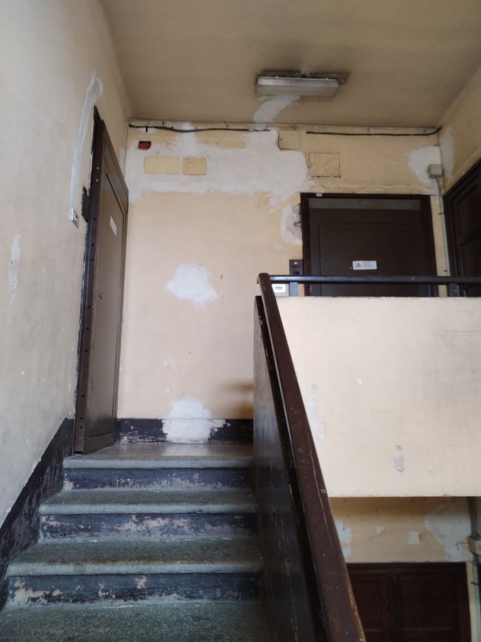 Case popolari occupate abusivamente da due anni, sgombero in Barriera