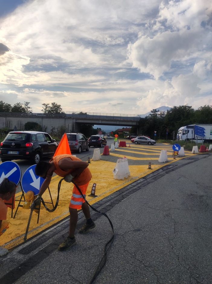 lavori rotatoria castellamonte lavori rotatoria castellamonte