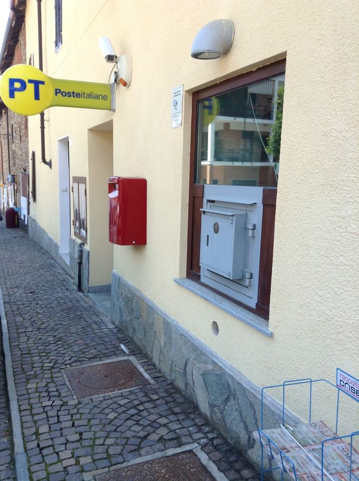 Nel torinese al via il restyling delle cassette postali: Poste Italiane ne rifà il look