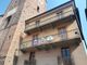 A Chivasso via i simboli di partito dalla piazza della chiesa