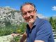 Beppe Gandolfo affronta il tema dei compiti per le vacanze per gli studenti