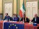 Giovanni Trinchieri, primo a sinistra, in un incontro del Mfe pinerolese