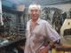 Pino Costa nella sua fucina a Lantaret