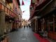 Sorprese in Borgo Santa Margherita e cappellini e bancarelle in centro a Torre Pellice
