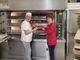 Guido e Anna Peretti davanti al loro forno