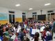 I ragazzi del musicale delle medie di Vigone cantano il Natale in chiesa
