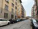 Una raccolta firme per illuminare la via Una raccolta firme per illuminare la via