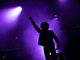persona sul palco