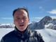 Alberto Cirio sulle piste da sci, primo piano