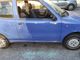 Finestrini di un'auto infranti (foto d'archivio)