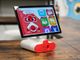 strumento tecnologico per bambini di colore rosso