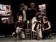 Il fascino del male mascherato dalla menzogna: &quot;L'avversario&quot; apre la stagione del Teatro Baretti