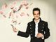 Luca Bono, l'illusionista protagonista dello show alla Casa del Teatro Ragazzi e Giovani