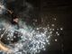 A Lunathica fuoco e fiamme, giocoleria ed escapologia