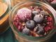 Mercoledì Veg: Mousse di cacao e more con frutti brinati