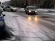 Strade ghiacciate nelle periferie di Torino, rischio per gli automobilisti