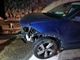 L'auto distrutta dall'impatto con i cinghiali
