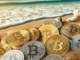 Sole, mare e cripto: come bilanciare divertimento e investimenti ad agosto